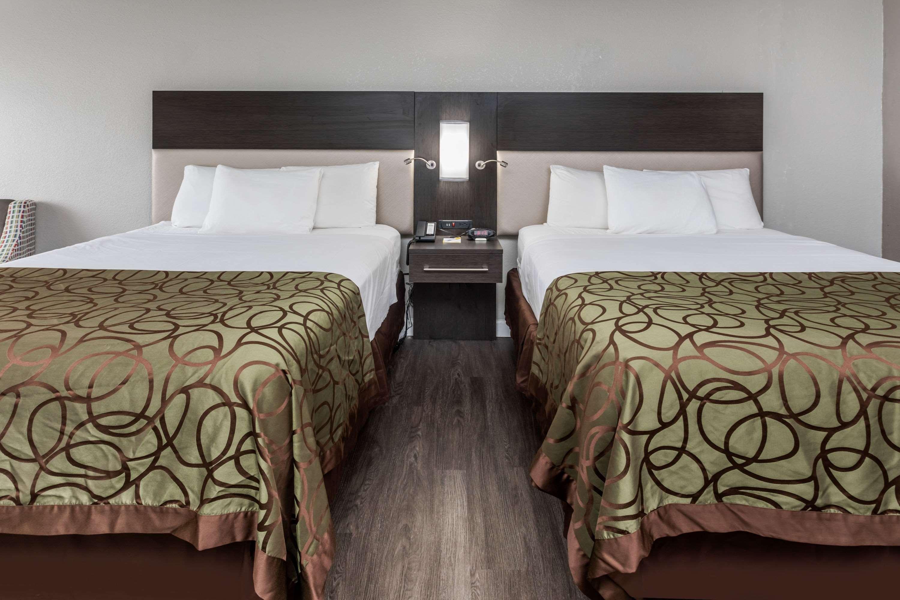 Days Inn By Wyndham Goose Creek North Charleston Esterno foto